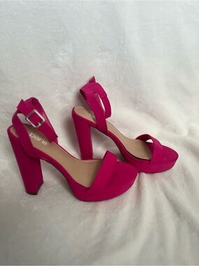 Bar III Hot Pink Chunky Platform Ankle Strap Sandals